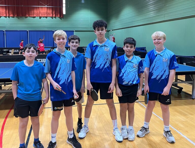 Championnats jeunes : nos mini-pongistes entrent en piste 🏓🔥