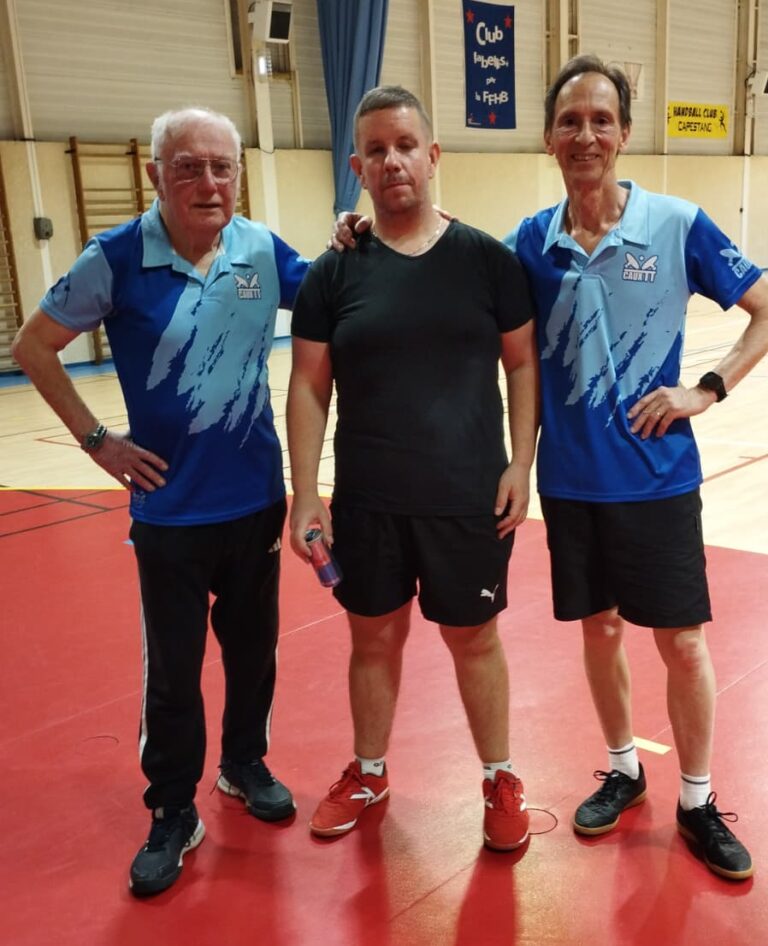 Caux TT 4 vétérans champions : les anciens ont fait parler la poudre, les calculs et le mental 🏆🏓